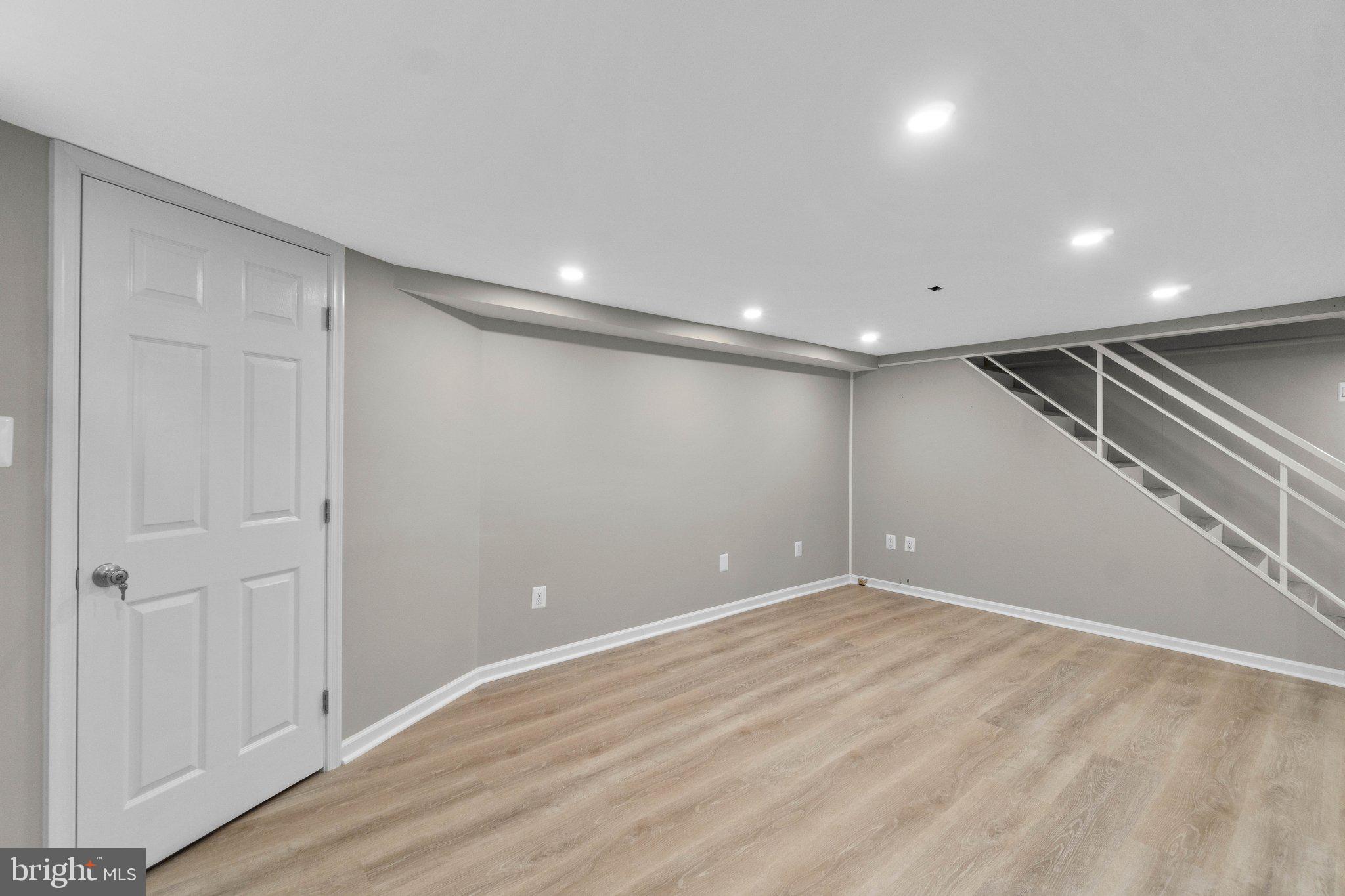 11903 Rocking Horse Road Rockville, MD 20852 - Photo 41 of 53 Gallery Image 41