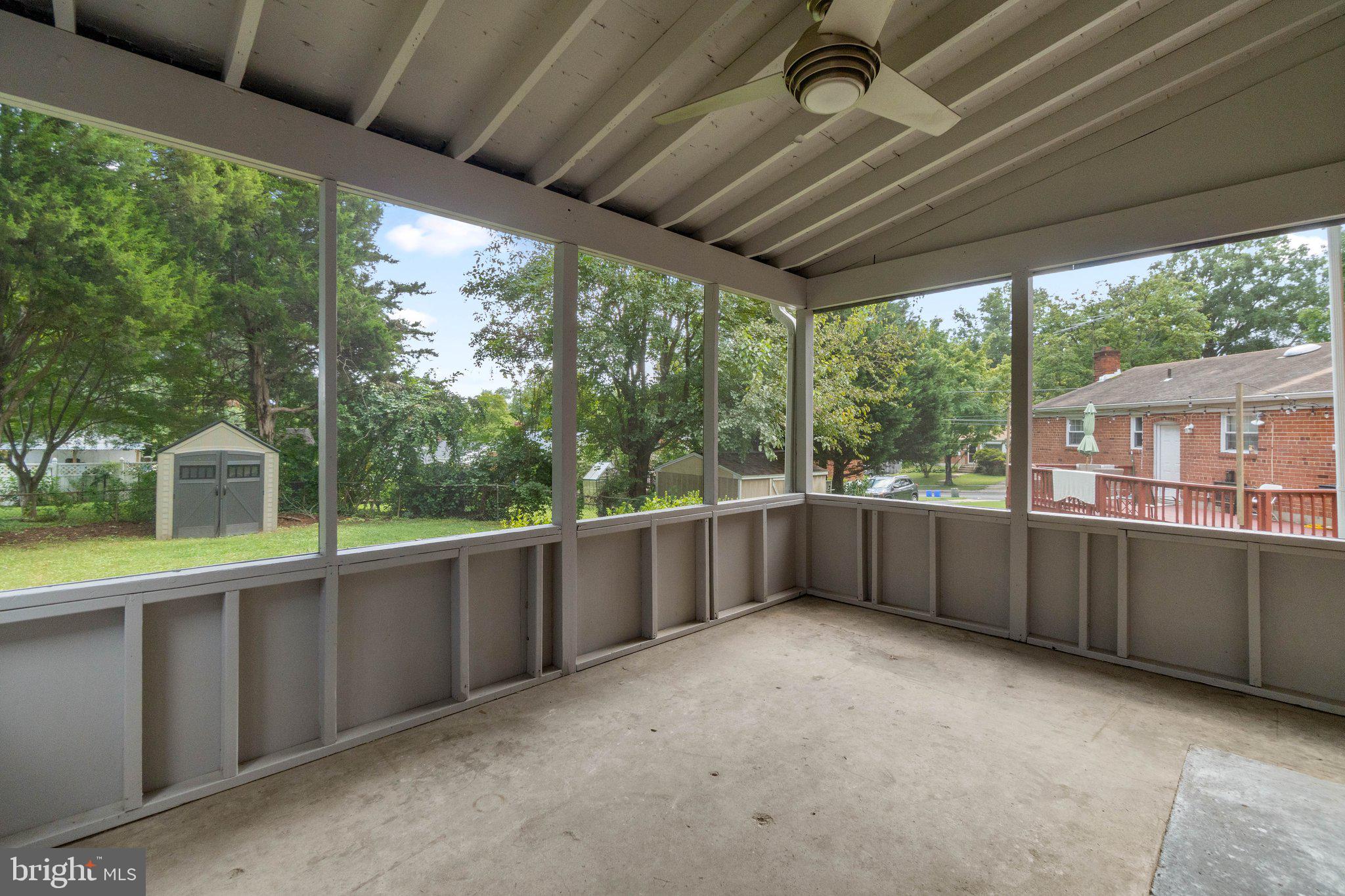 11903 Rocking Horse Road Rockville, MD 20852 - Photo 47 of 53 Gallery Image 47