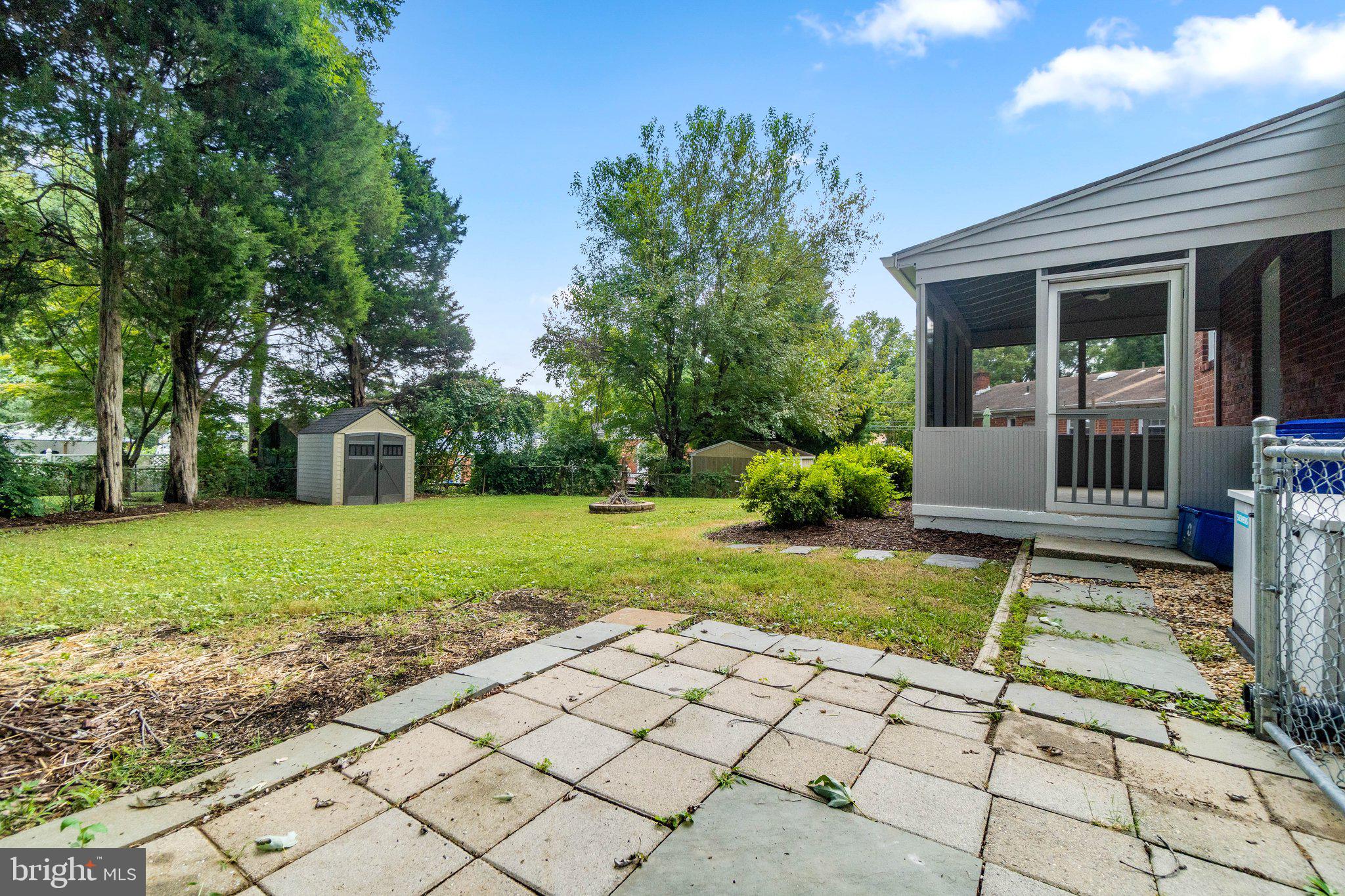 11903 Rocking Horse Road Rockville, MD 20852 - Photo 49 of 53 Gallery Image 49