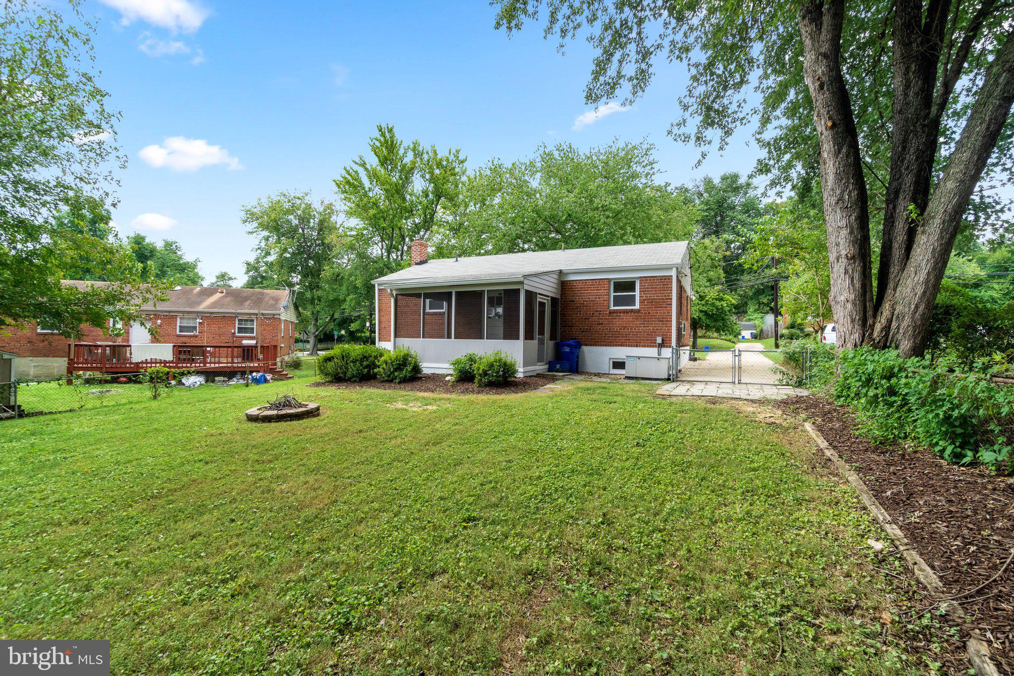 11903 Rocking Horse Road Rockville, MD 20852 - Photo 51 of 53 Gallery Image 51