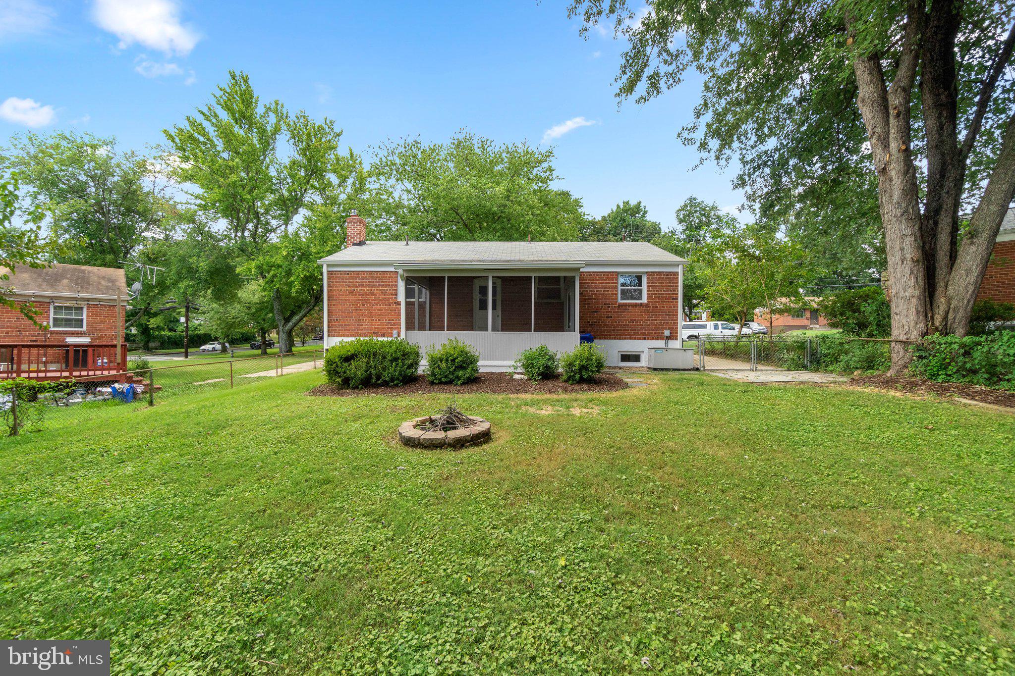 11903 Rocking Horse Road Rockville, MD 20852 - Photo 52 of 53 Gallery Image 52