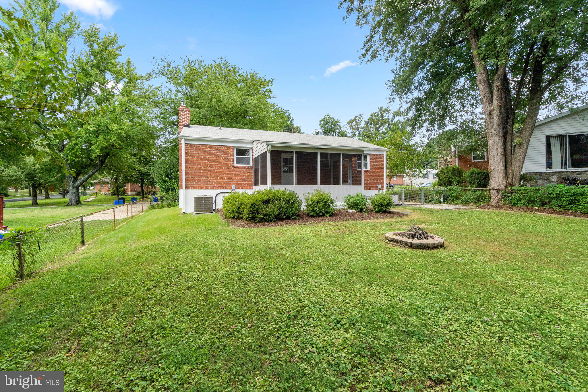 11903 Rocking Horse Road Rockville, MD 20852 - Photo 53 of 53 Gallery Image 53