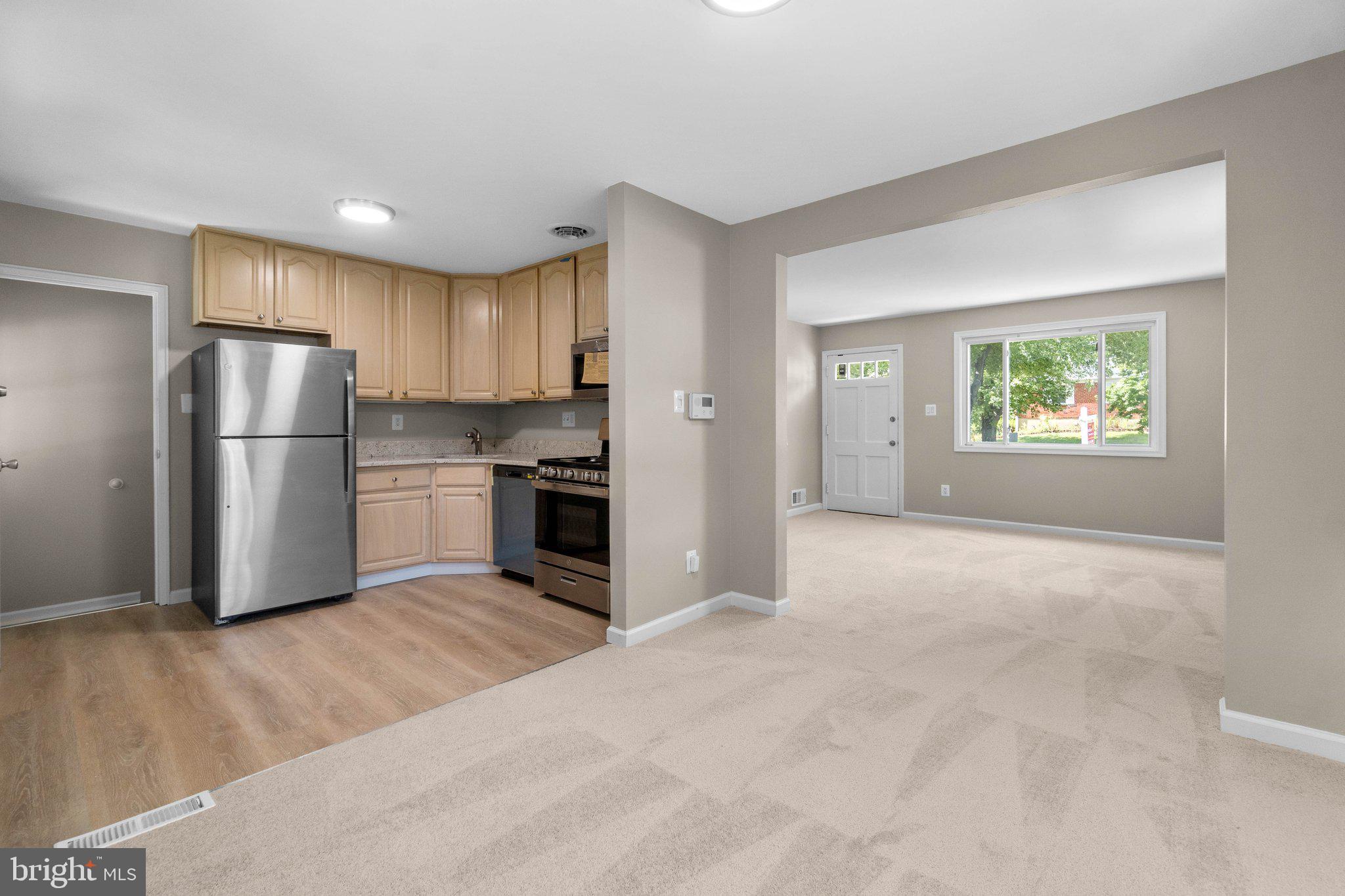 11903 Rocking Horse Road Rockville, MD 20852 - Photo 10 of 53 Gallery Image 10