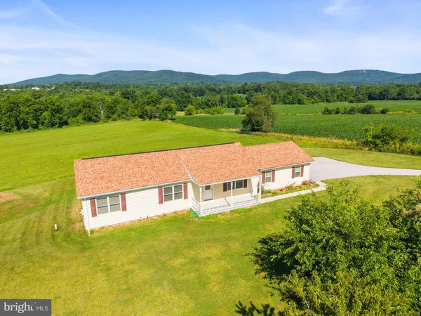 $634,900 | 726 South Baltimore Street, Dillsburg, PA 17019
