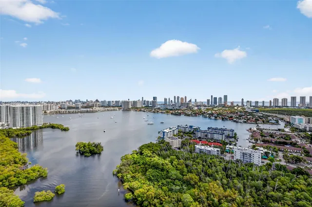 $2,400,000 | 16385 Biscayne Boulevard, Unit PH7, North Miami Beach, FL 33160