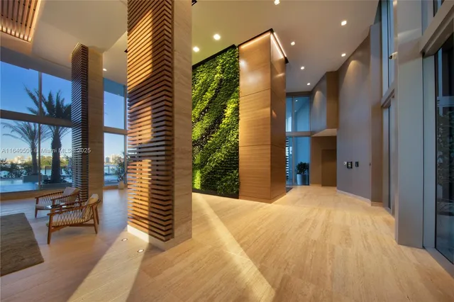 $2,400,000 | 16385 Biscayne Boulevard, Unit PH7, North Miami Beach, FL 33160