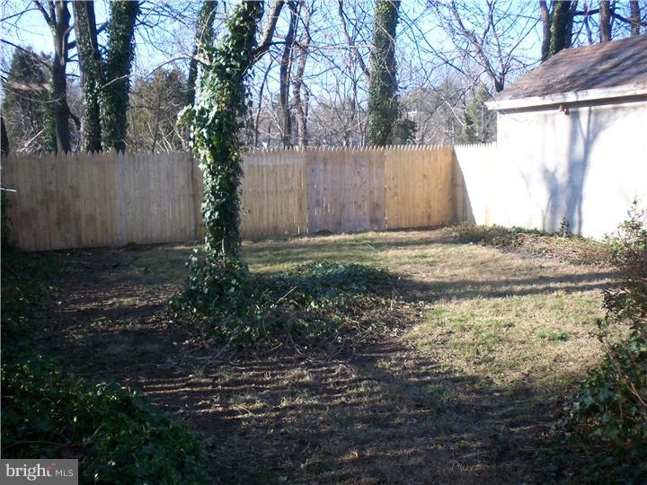 8218 Manor Road Elkins Park, PA 19027 - Photo 22 of 23 Back Yard