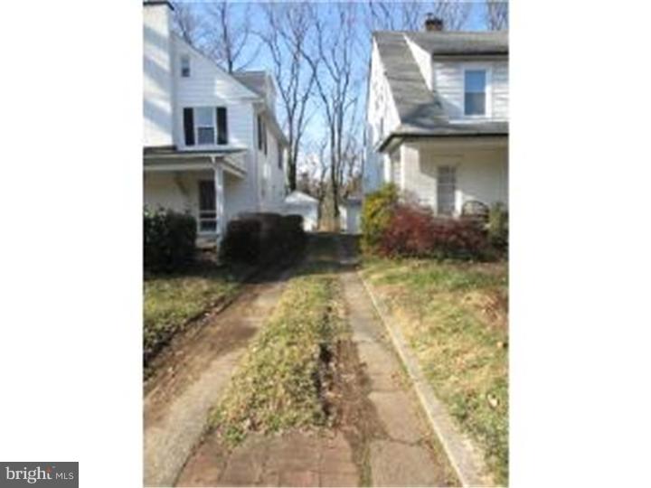 8218 Manor Road Elkins Park, PA 19027 - Photo 23 of 23 Driveway