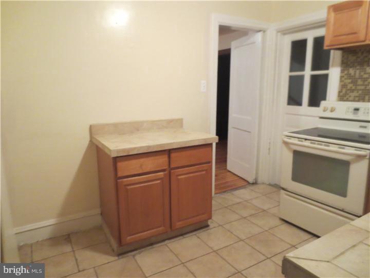 8218 Manor Road Elkins Park, PA 19027 - Photo 9 of 23 Kitchen