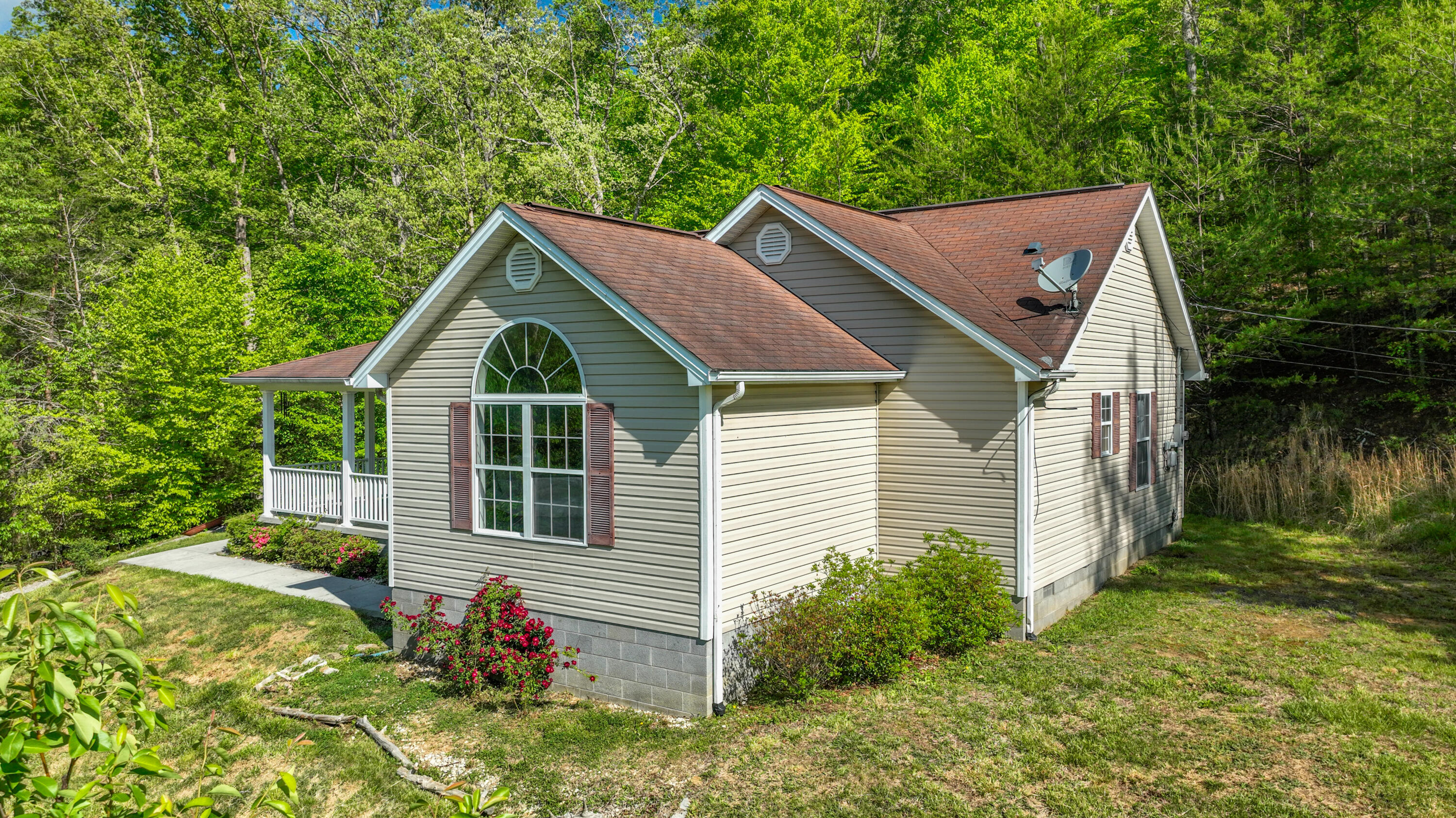 6111 North Wilderness Road Mount Vernon, KY 40456 - Photo 32 of 39 6111 N Wilderness Rd-9
