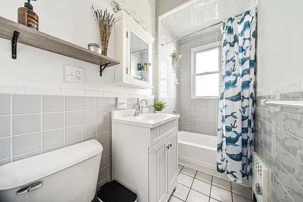 $3,000 | 89 Train Street, Unit 3, Boston, MA 02122