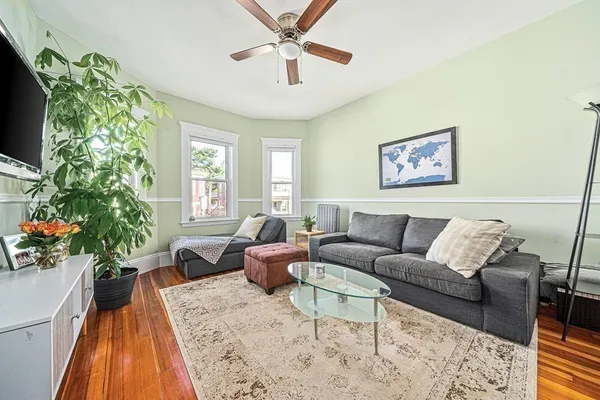 $3,000 | 89 Train Street, Unit 3, Boston, MA 02122