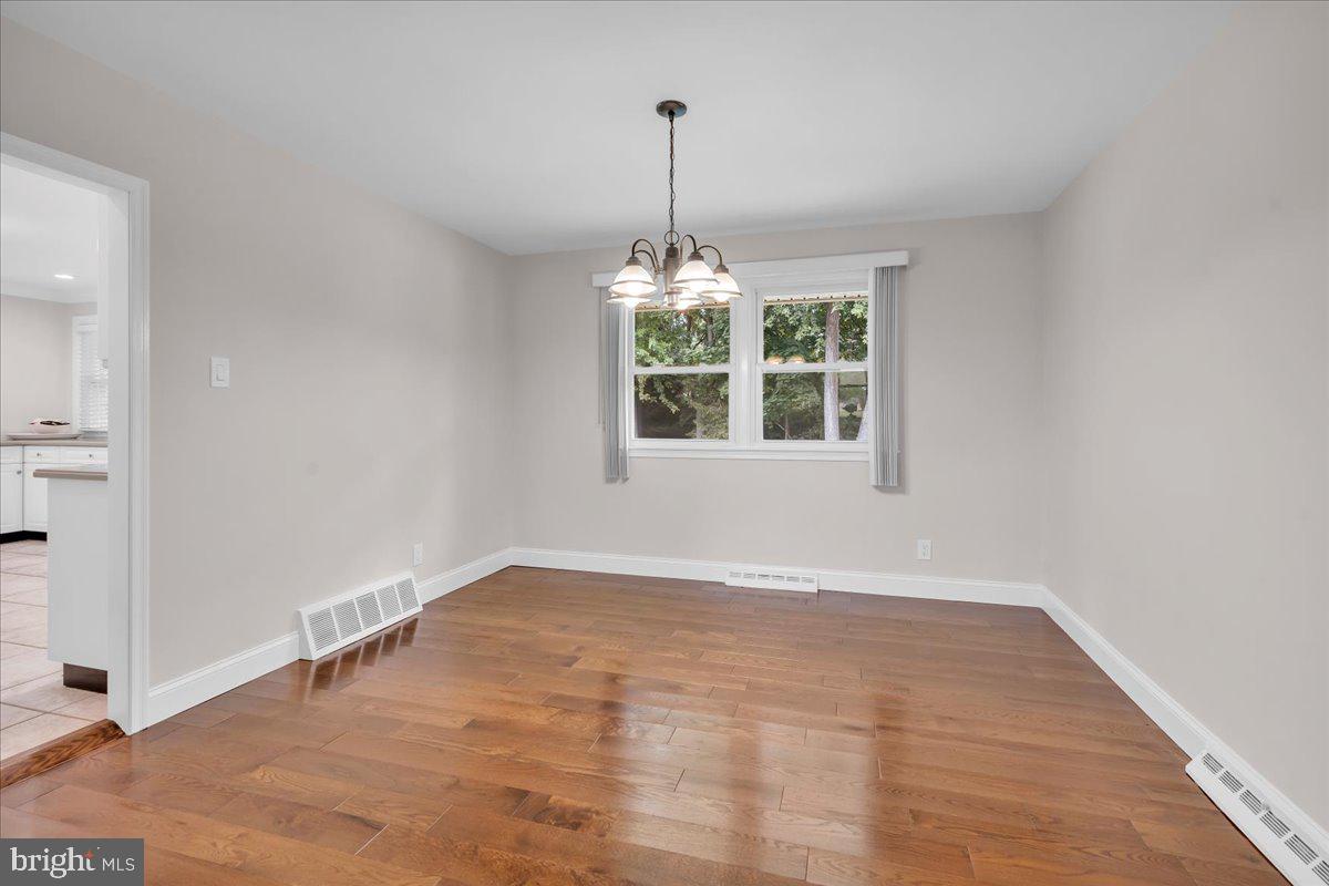 301 Devon Road Cinnaminson, NJ 08077 - Photo 10 of 35