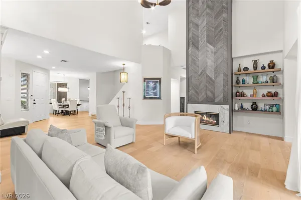 $669,999 | 1920 Summer Palm Place, Unit 103, Las Vegas, NV 89134