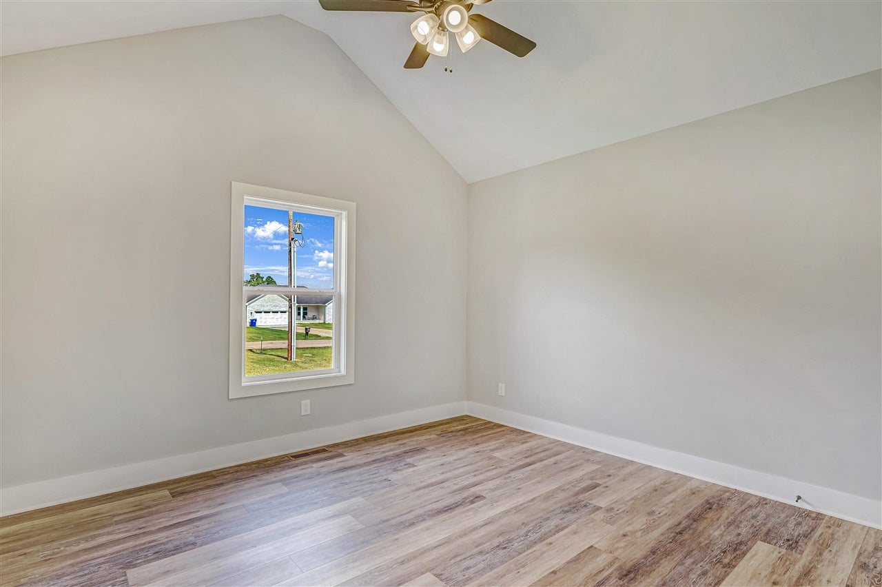247 Knight Subdivision Road Russellville, KY 42276 - Photo 23 of 31 Gallery Image 23