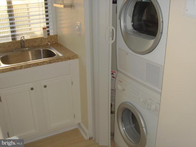 2600 Tunlaw Road Northwest, Unit 4 Washington, DC 20007 - Photo 15 of 15 NEW FRONT LOADING WASHER AND DRYER.