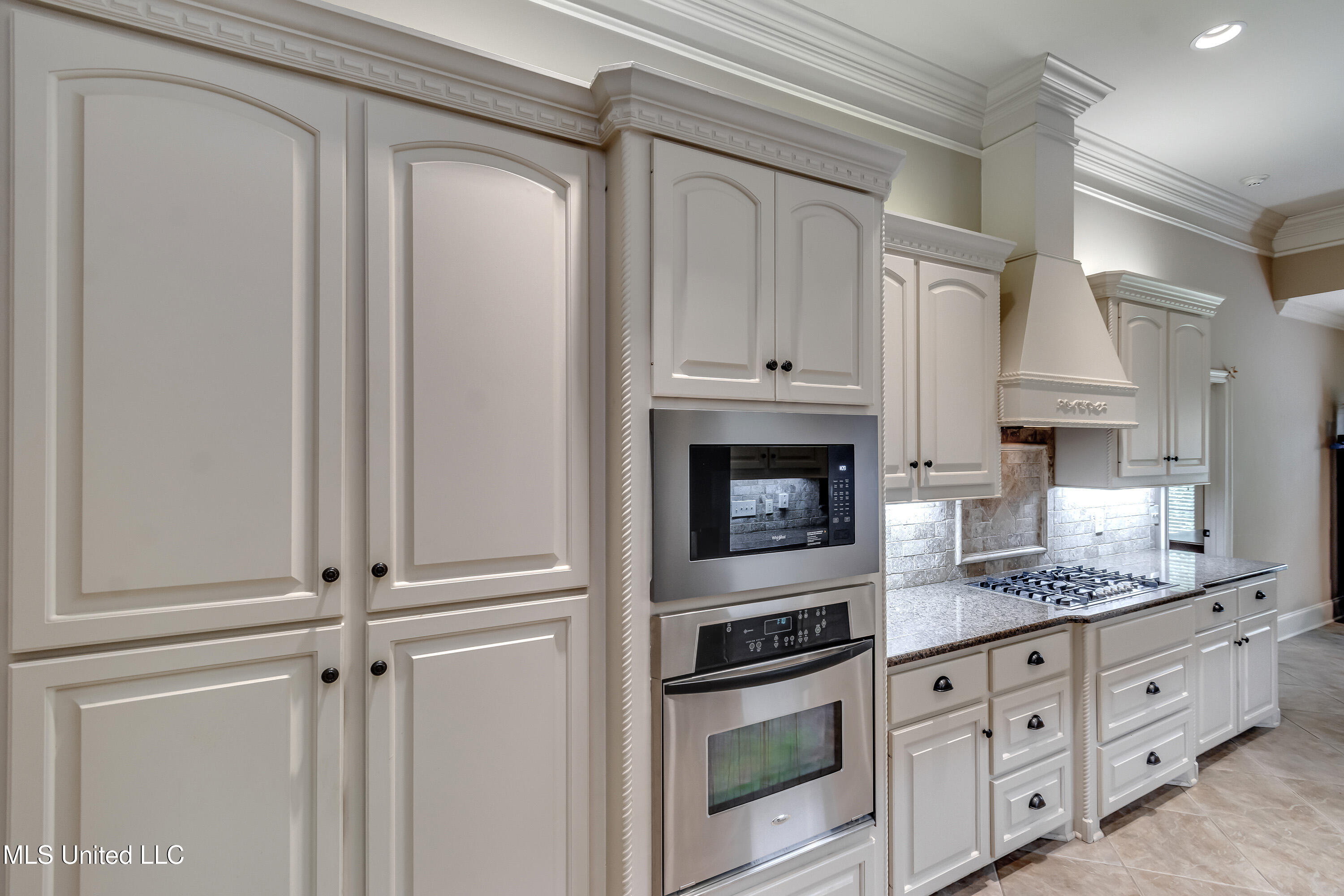 425 Turtle Lane Brandon, MS 39047 - Photo 28 of 71 425 Turtle Ln int-25