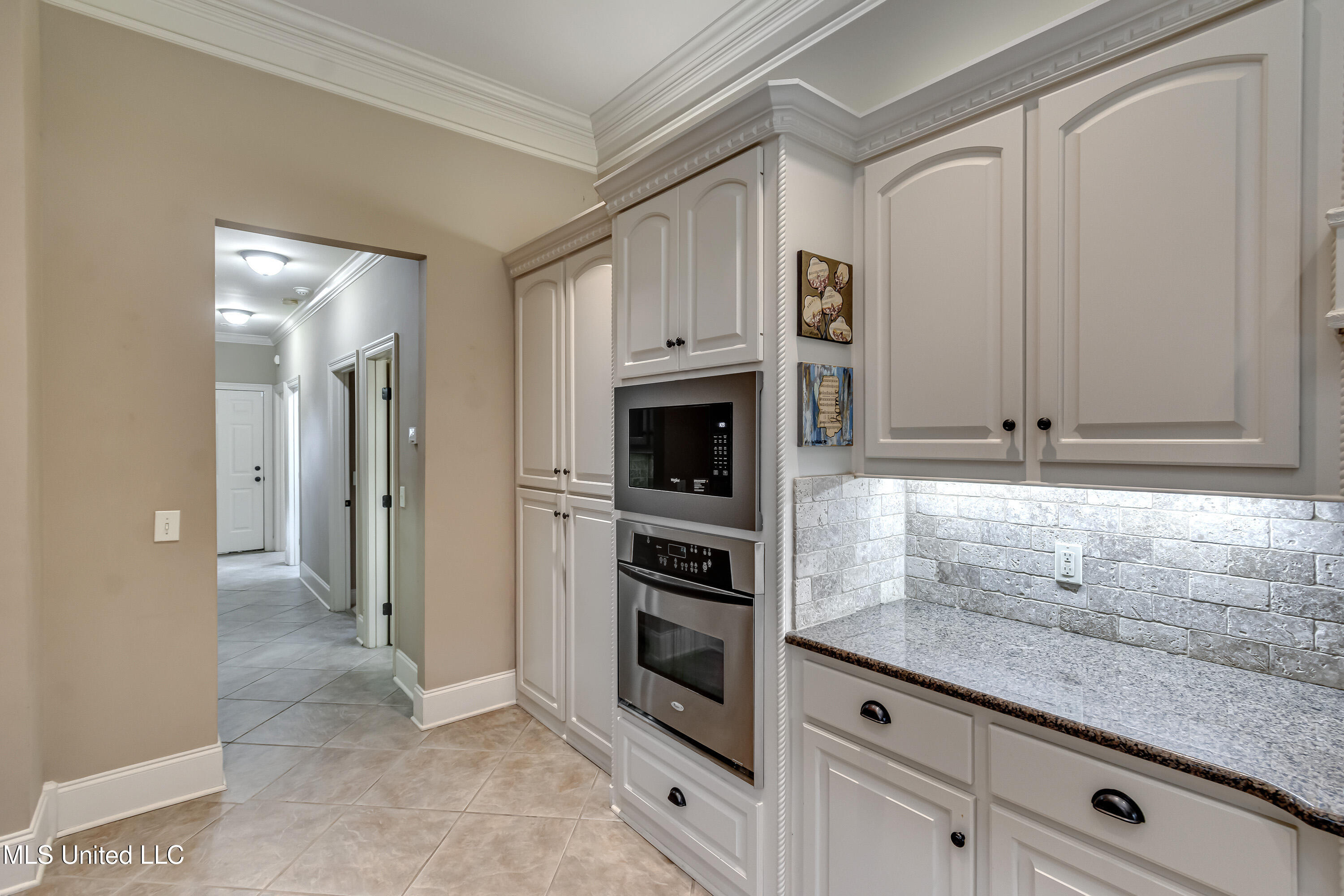 425 Turtle Lane Brandon, MS 39047 - Photo 31 of 71 425 Turtle Ln int-23