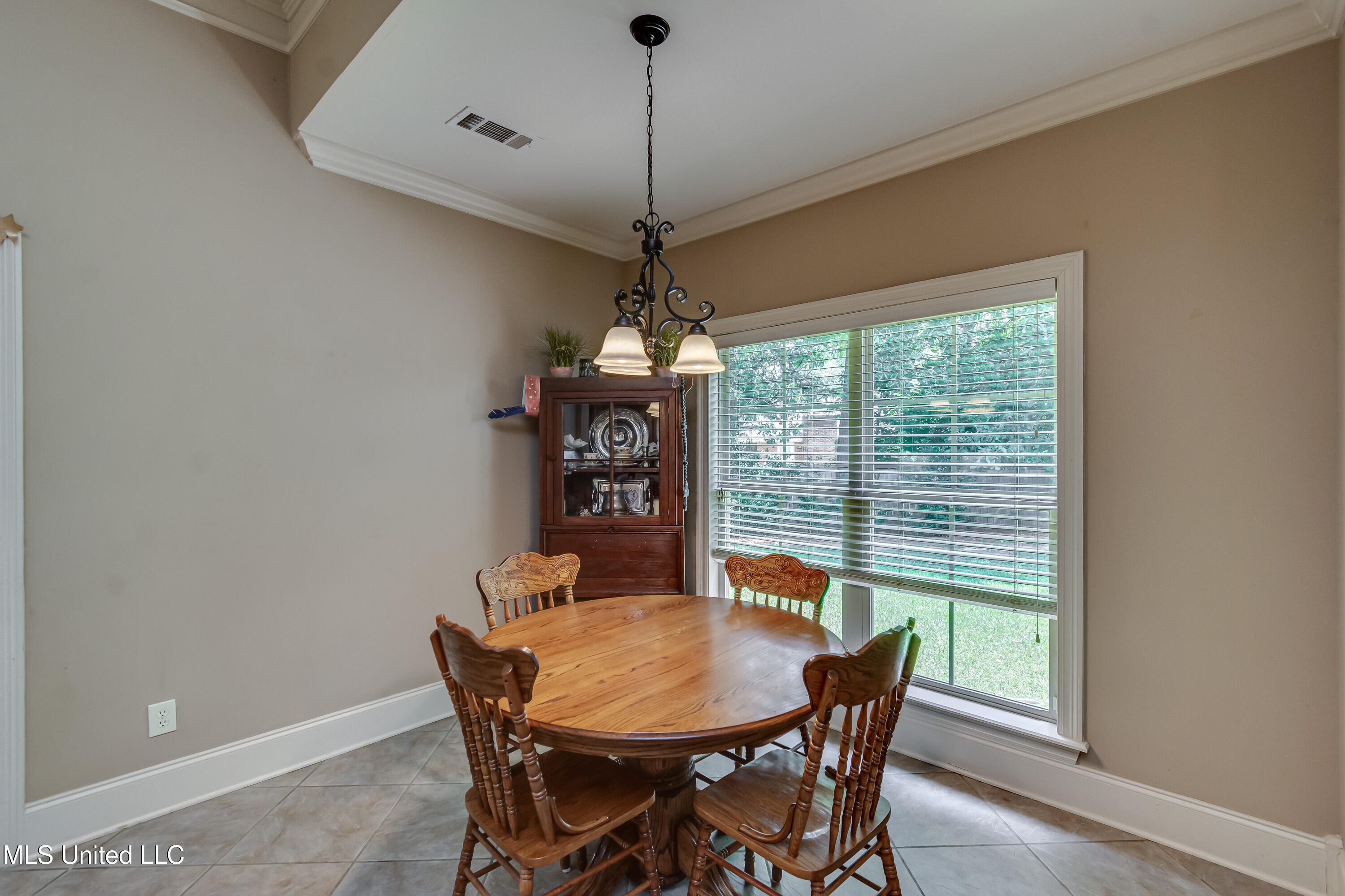 425 Turtle Lane Brandon, MS 39047 - Photo 34 of 71 425 Turtle Ln int-12