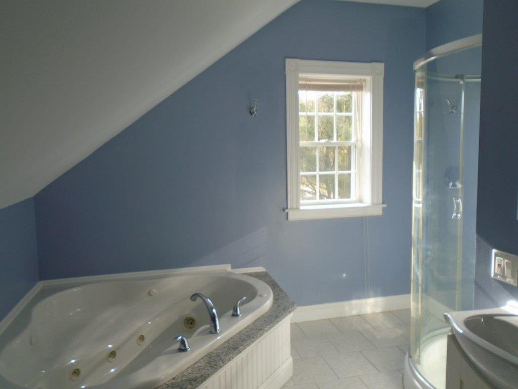 542 Augusta Road Winslow, ME 04901 - Photo 23 of 40 2nd Fl. Bath