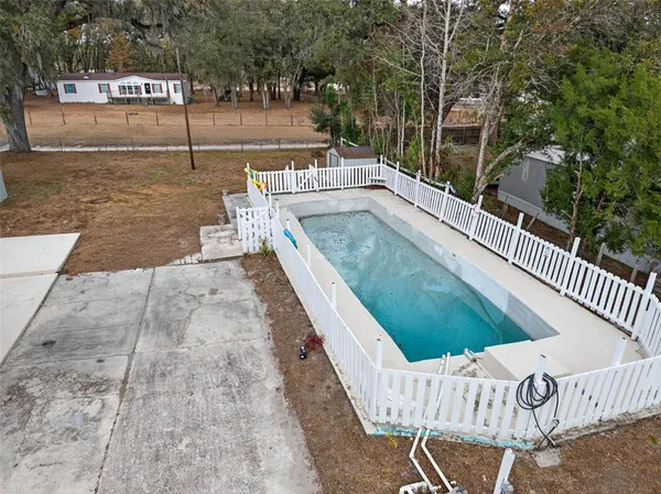 $390,000 | 39243 Lizabeth Circle, Zephyrhills, FL 33542