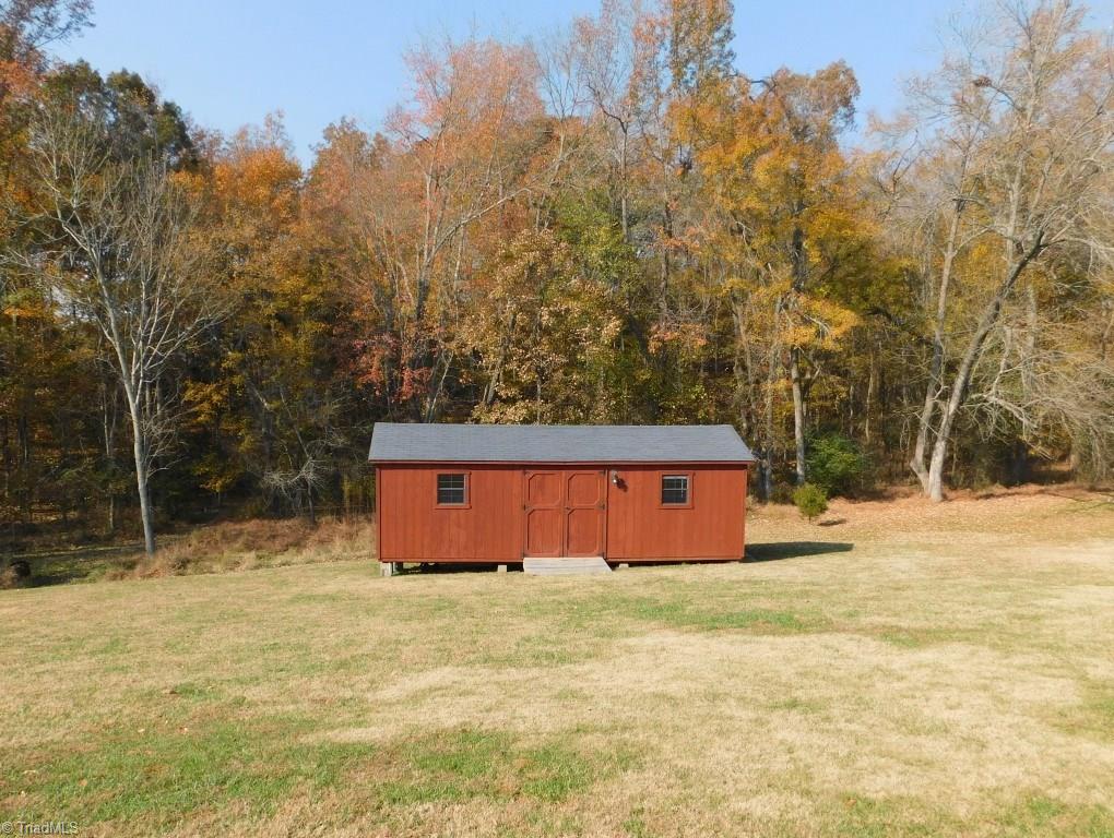 206 Falcon Road Gibsonville, NC 27249 - Photo 2 of 7 Gallery Image 2