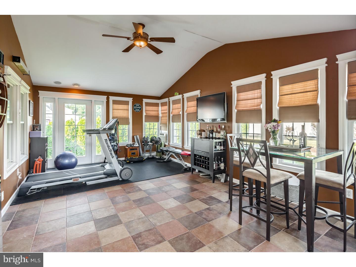 64 Candle Road Levittown, PA 19057 - Photo 14 of 24 Great Room