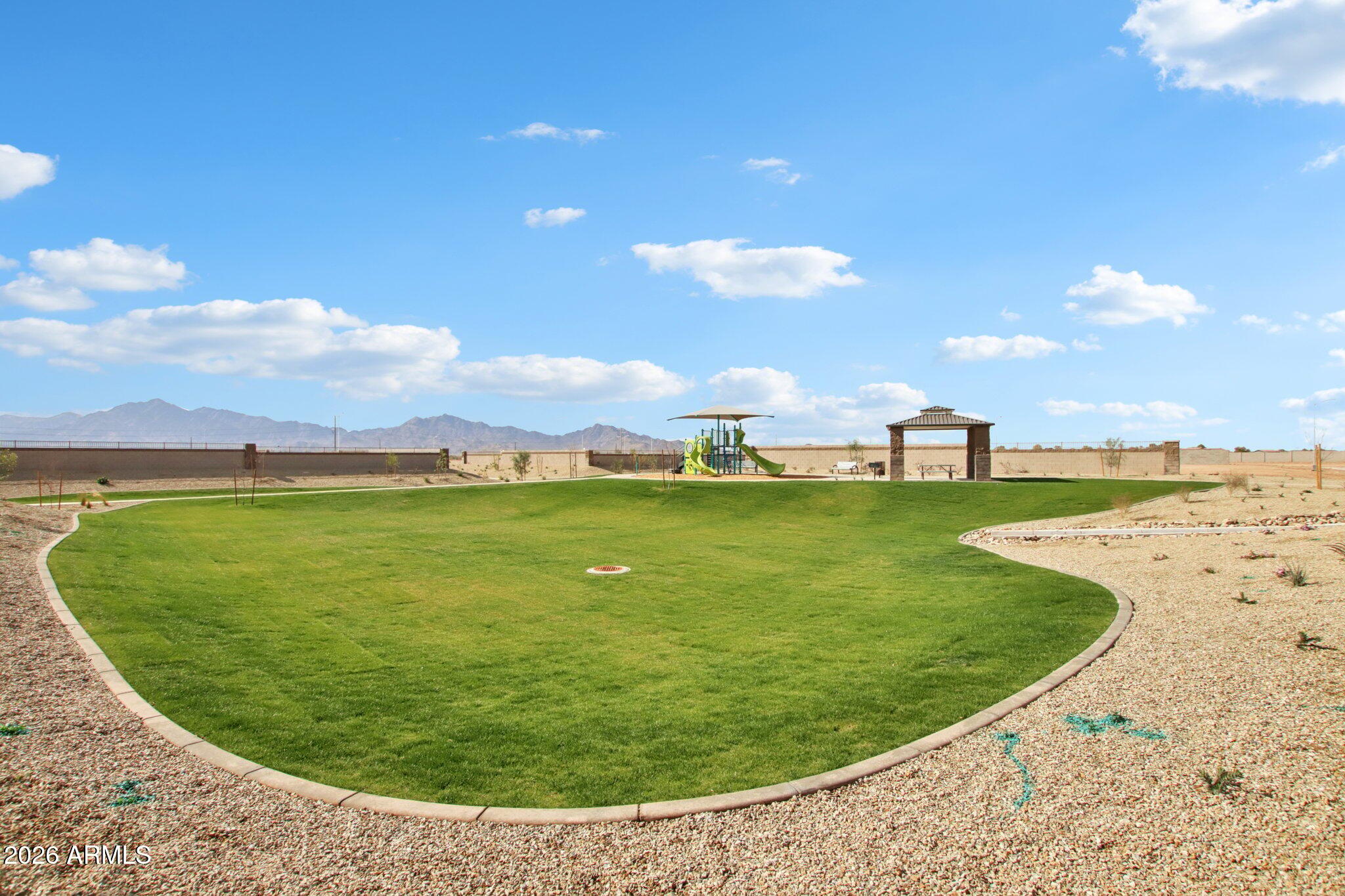 9638 West Gaby Road Tolleson, AZ 85353 - Photo 5 of 13 40-web-or-mls-W Luxton Ln-901