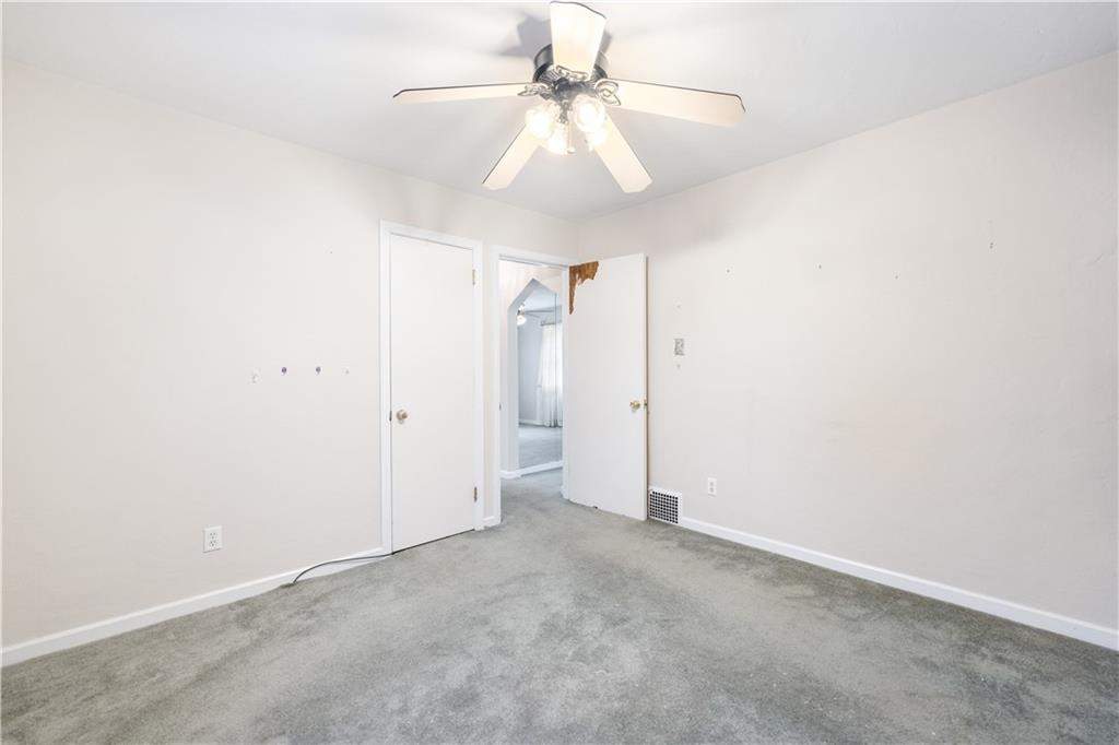 4651 Mt Troy Rd Extension Pittsburgh, PA 15214 - Photo 13 of 25 Gallery Image 13