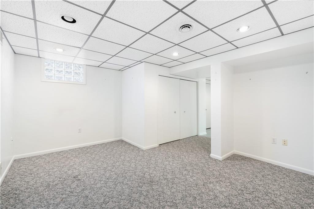4651 Mt Troy Rd Extension Pittsburgh, PA 15214 - Photo 19 of 25 Gallery Image 19