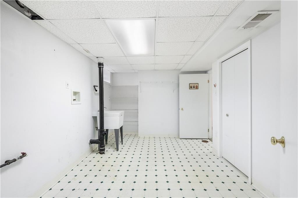 4651 Mt Troy Rd Extension Pittsburgh, PA 15214 - Photo 23 of 25 Gallery Image 23