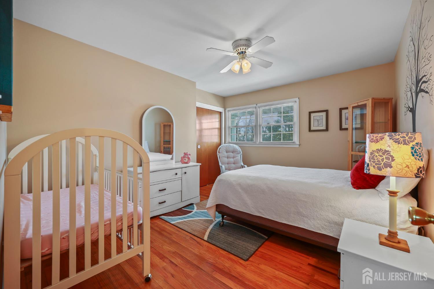 23 Sherwood Road Sayreville, NJ 08859 - Photo 37 of 58