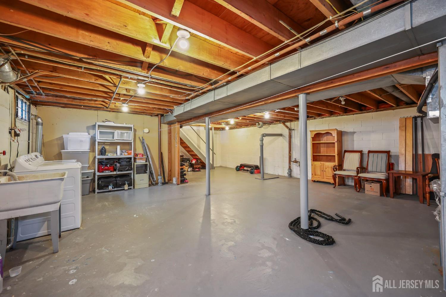 23 Sherwood Road Sayreville, NJ 08859 - Photo 40 of 58