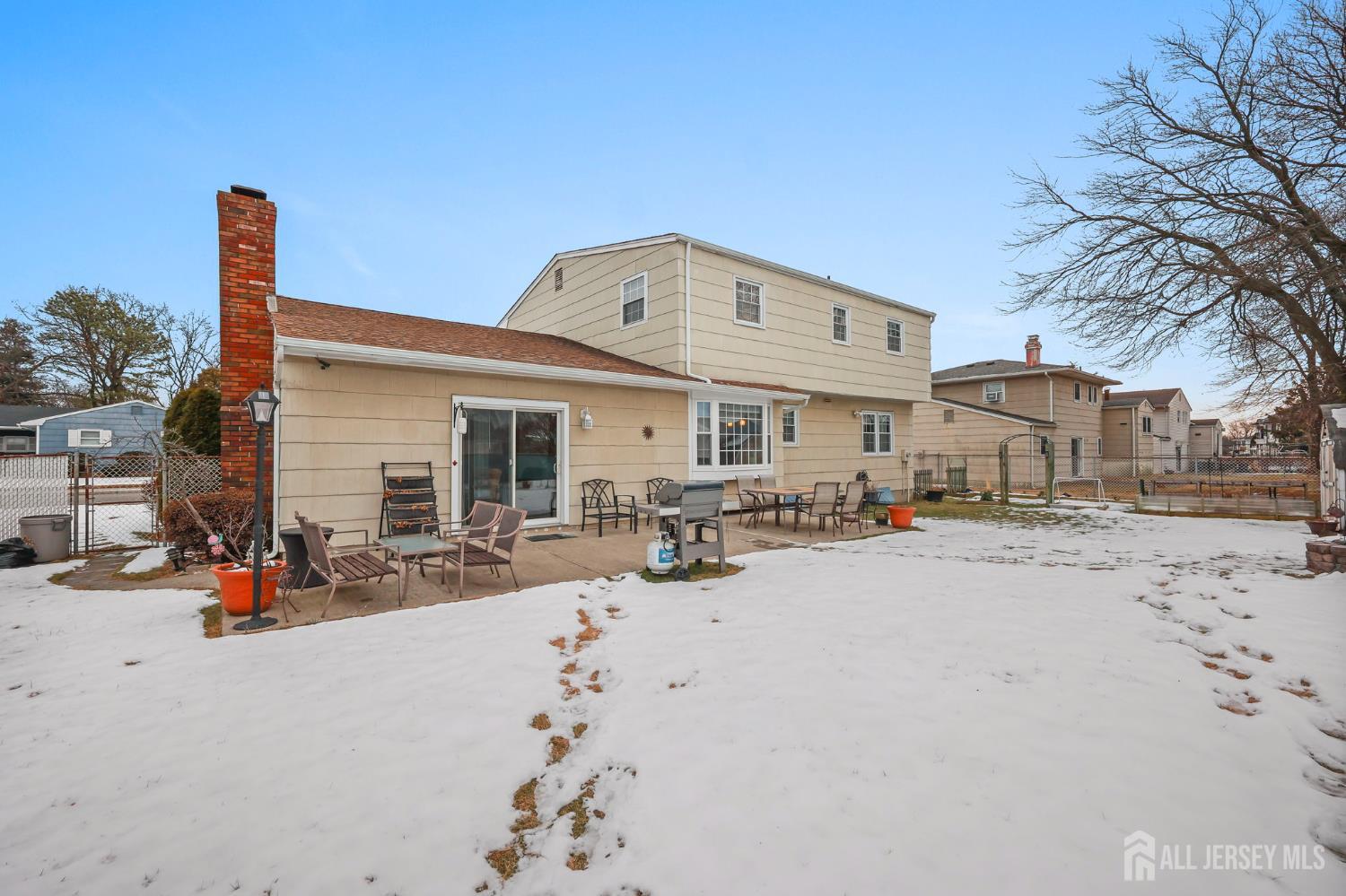 23 Sherwood Road Sayreville, NJ 08859 - Photo 42 of 58