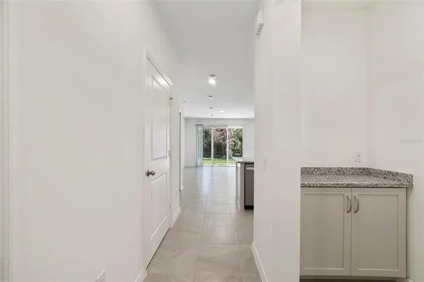 $394,990 | 1685 Greenleaf Wds Cove, Oviedo, FL 32765