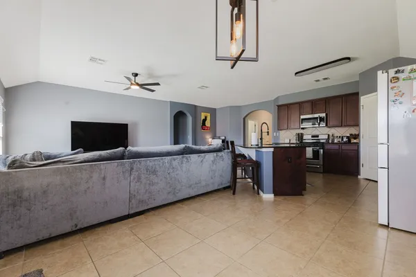 $2,150 | 2292 Intrepid Drive, Buda, TX 78610