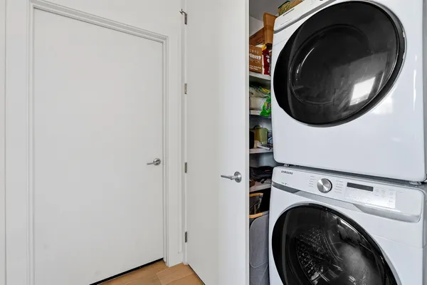 $3,300 | 900 South 1st Street, Unit 415, Austin, TX 78704