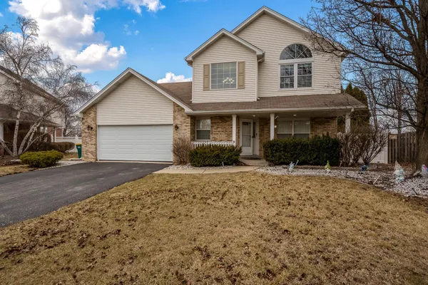 $540,000 | 16736 Karen Springs Drive, Lockport, IL 60441