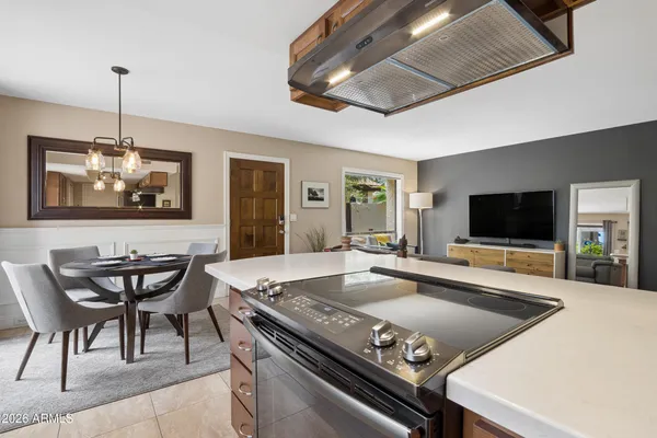 $295,900 | 4820 East Winston Drive, Unit 3, Phoenix, AZ 85044
