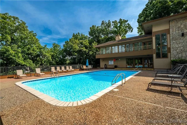 $249,000 | 144 Cedar Court, Unit 2B, Lake Ozark, MO 65049