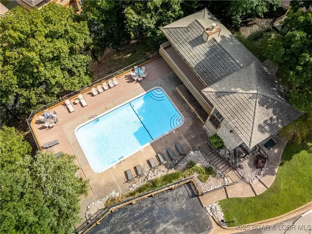 $249,000 | 144 Cedar Court, Unit 2B, Lake Ozark, MO 65049