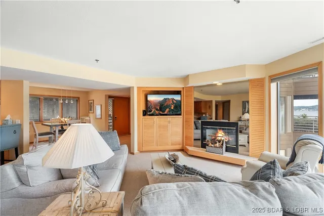 $249,000 | 144 Cedar Court, Unit 2B, Lake Ozark, MO 65049