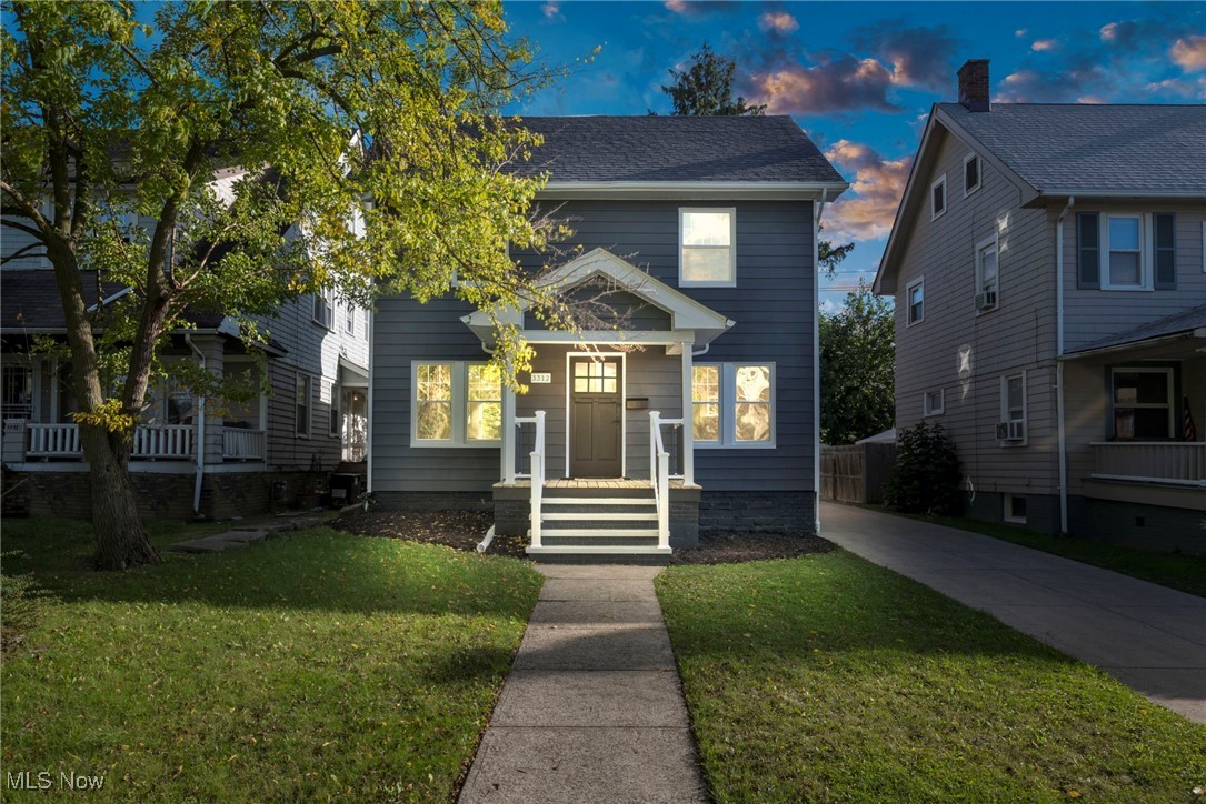 3312 Kildare Road Cleveland, OH 44118 - Photo 1 of 45 Gallery Image 1