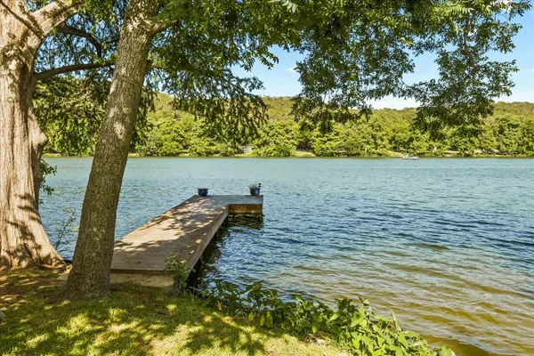 $2,400 | 2108 River Hills Road, Unit A, Austin, TX 78733