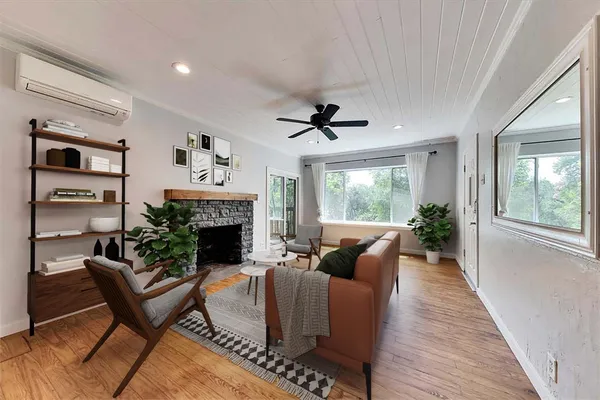 $2,400 | 2108 River Hills Road, Unit A, Austin, TX 78733