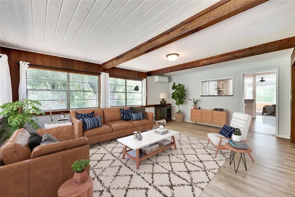 $2,400 | 2108 River Hills Road, Unit A, Austin, TX 78733