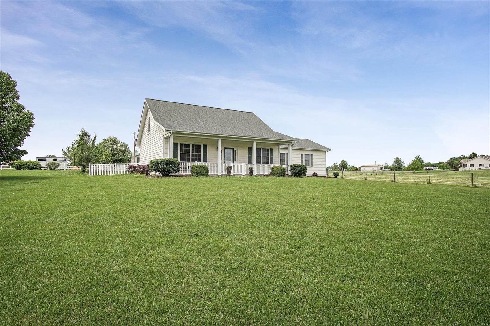 5545 G Road Waterloo, IL 62298 - Photo 36 of 41