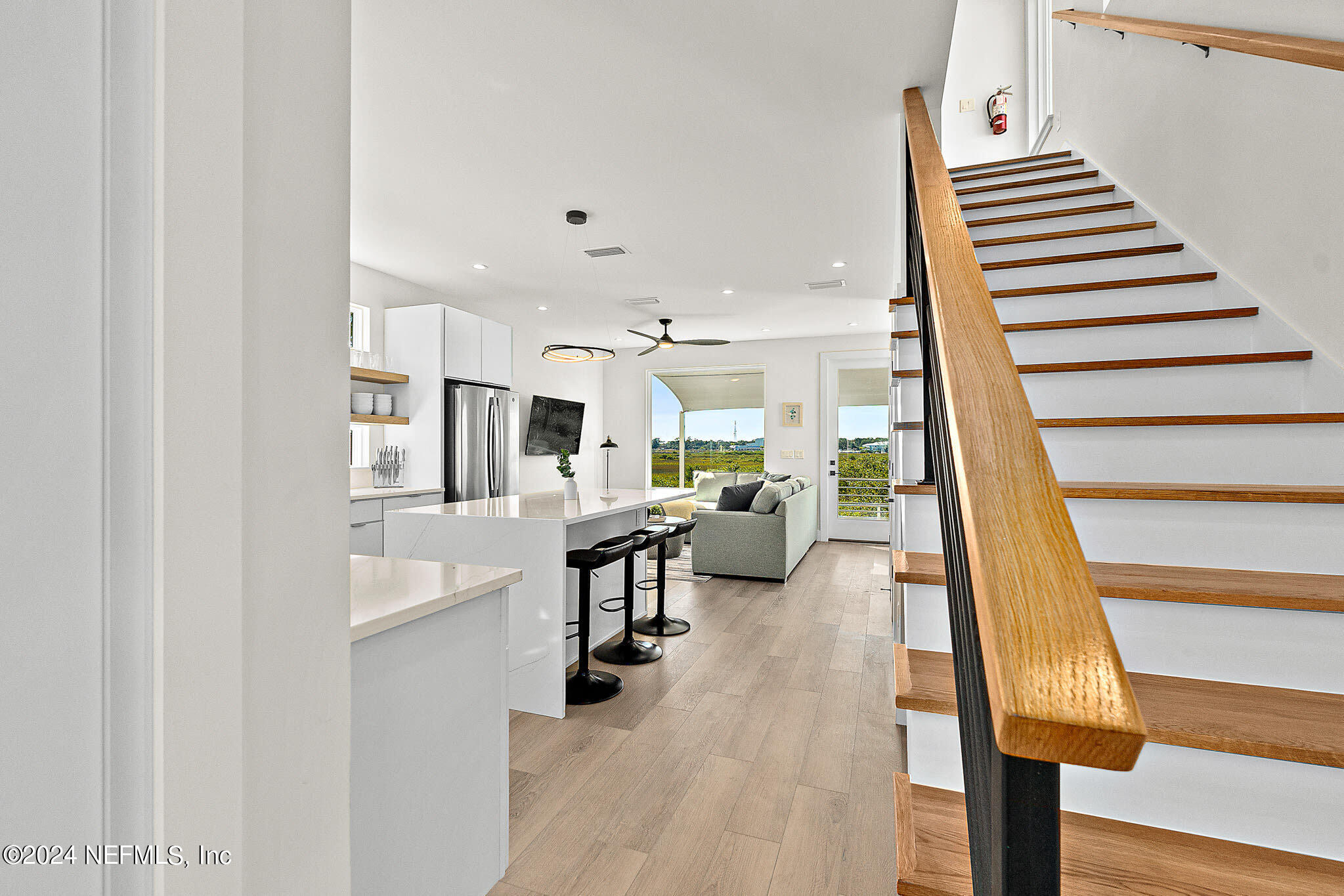 194 Riberia Street St. Augustine, FL 32084 - Photo 4 of 29 Riberia7