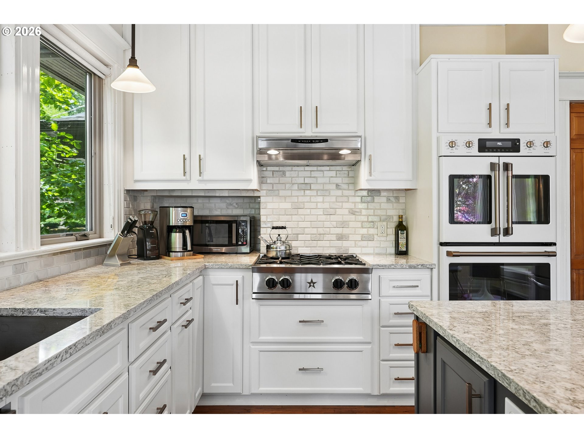 2925 Northwest Raleigh Street Portland, OR 97210 - Photo 11 of 45 Gallery Image 11