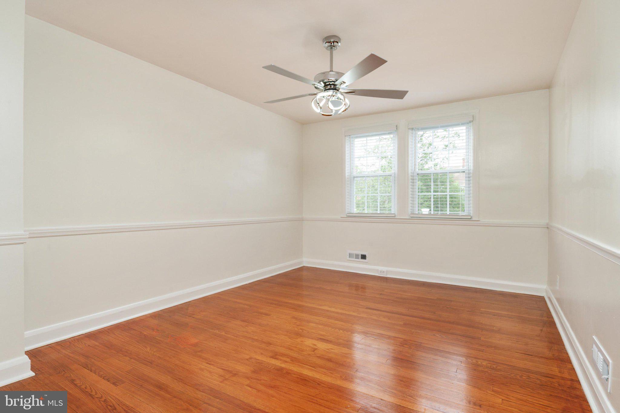 1521 Kennewick Road Baltimore, MD 21218 - Photo 11 of 31